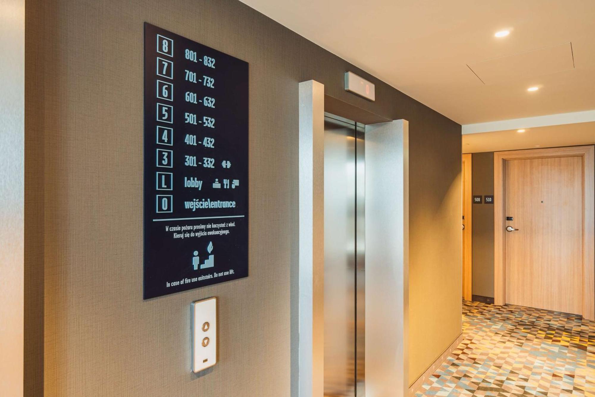 Hotell Hampton By Hilton Center 3*